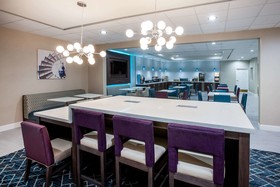 La Quinta Inn And Suites by Wyndham Lubbock North