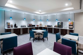 La Quinta Inn And Suites by Wyndham Lubbock North