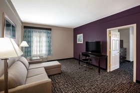 La Quinta Inn And Suites by Wyndham Lubbock North