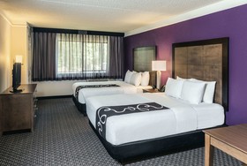 La Quinta Inn & Suites by Wyndham Lubbock West Medical Centr