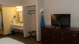 MCM Eleganté Hotel & Suites