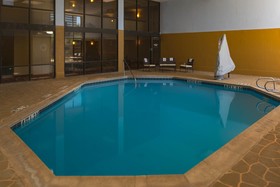 MCM Eleganté Hotel & Suites