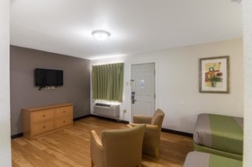 Studio 6 Lubbock Medical Center