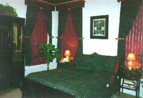 Woodrow House Bed & Breakfast