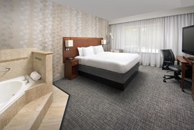 Courtyard Lufkin