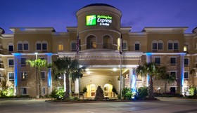 Holiday Inn Express & Suites Lufkin South