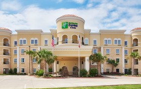 Holiday Inn Express & Suites Lufkin South