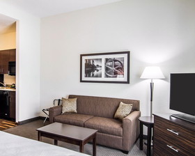 MainStay Suites