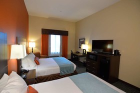 Best Western Plus Longhorn Inn & Suites