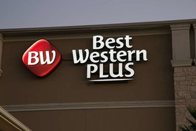Best Western Plus Longhorn Inn & Suites
