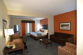 Best Western Plus Longhorn Inn & Suites