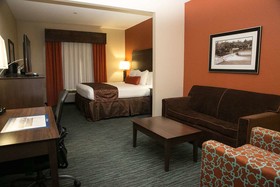 Best Western Plus Longhorn Inn & Suites