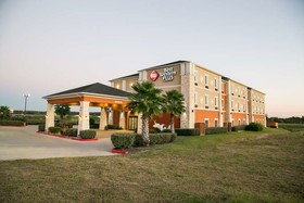 Best Western Plus Longhorn Inn & Suites