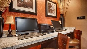 Best Western Plus Longhorn Inn & Suites