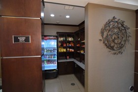 Best Western Plus Longhorn Inn & Suites
