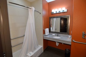 Best Western Plus Longhorn Inn & Suites
