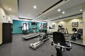 Best Western Plus Longhorn Inn & Suites