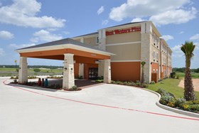 Best Western Plus Longhorn Inn & Suites