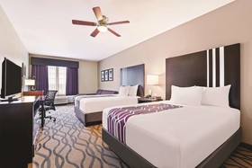La Quinta Inn & Suites by Wyndham Luling
