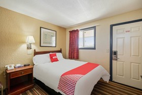 OYO Hotel Luling TX Downtown I-10/US-90