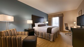 Best Western Plus Lytle Inn & Suites