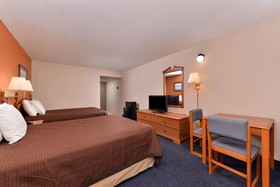 Red Roof Inn & Suites Austin East-Manor
