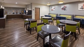 Best Western Plus Mansfield Inn & Suites