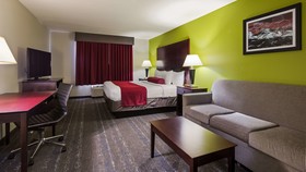 Best Western Plus Mansfield Inn & Suites