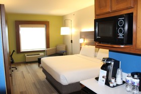 Holiday Inn Express Hotel & Suites Mansfield