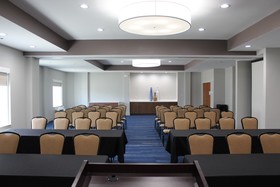 Holiday Inn Express Hotel & Suites Mansfield