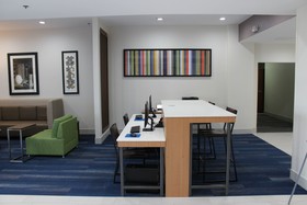Holiday Inn Express Hotel & Suites Mansfield