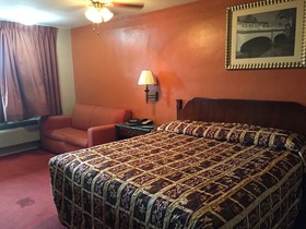 Deluxe Inn Airport
