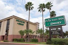 Pear Tree Inn by Drury