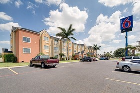 Motel 6 Mcallen, TX - East