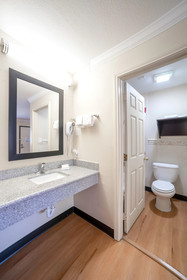 OYO Hotel McAllen Airport South