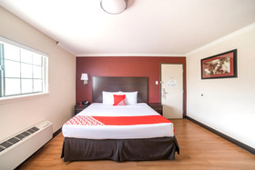 OYO Hotel McAllen Airport South