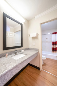 OYO Hotel McAllen Airport South