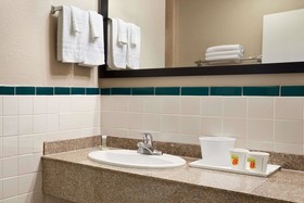 Super 8 by Wyndham McAllen/Downtown/La Plaza Mall
