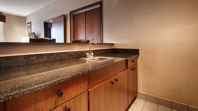 Best Western Plus McKinney Inn & Suites