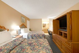 Days Inn by Wyndham McKinney