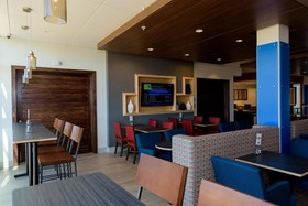 Holiday Inn Express & Suites McKinney Frisco East