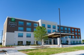Holiday Inn Express & Suites McKinney Frisco East