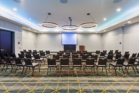 Holiday Inn Hotel & Suites Mckinney-Fairview