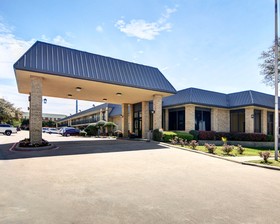 Red Roof Inn & Conference Center McKinney