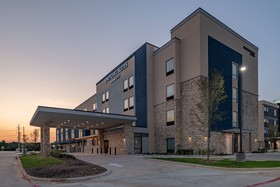 SpringHill Suites Dallas McKinney
