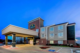 La Quinta Inn & Suites by Wyndham Dallas Mesquite