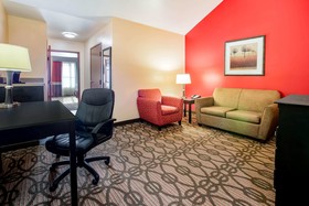 La Quinta Inn & Suites by Wyndham Dallas Mesquite