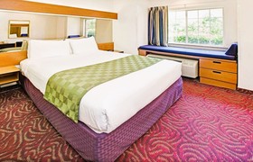 Econo Lodge Inn and Suites Mesquite