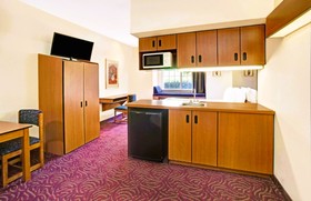 Econo Lodge Inn and Suites Mesquite