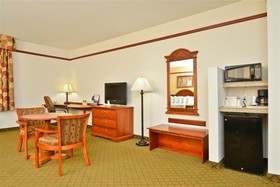 Best Western Limestone Inn & Suites